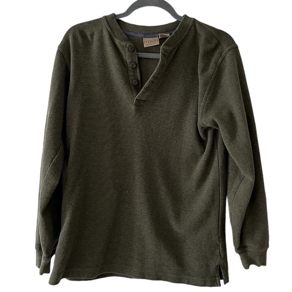 L.L. Bean Other - LLbean Henley green size S reg
